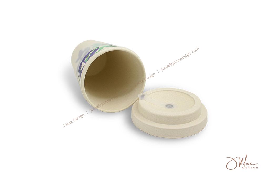 Bamboo fiber cup with lid