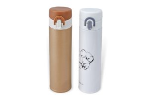 Thermal tumbler with one push button