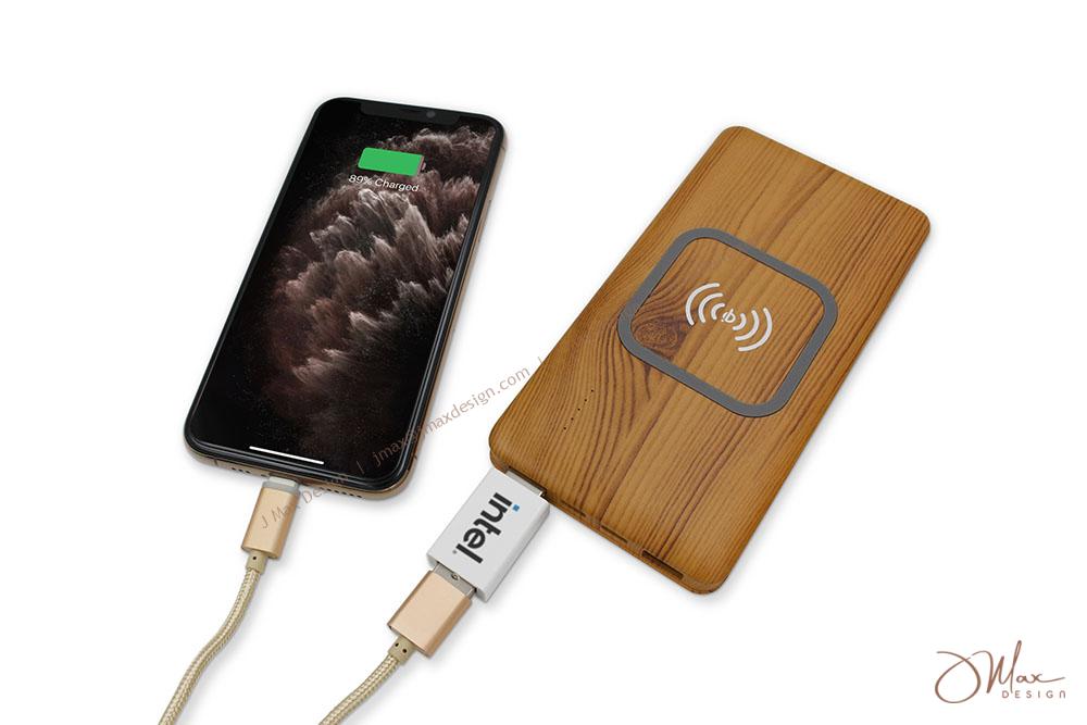 iPhone is being charged with the use of the data blocker