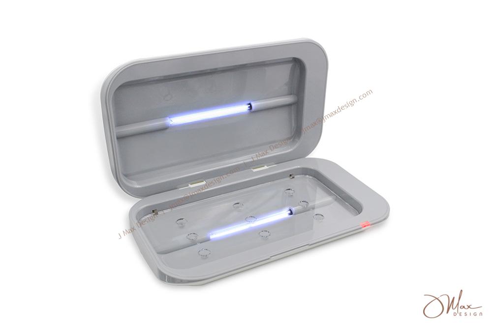 UV-C Sanitizer Box with 2 UV-C bulbs light on