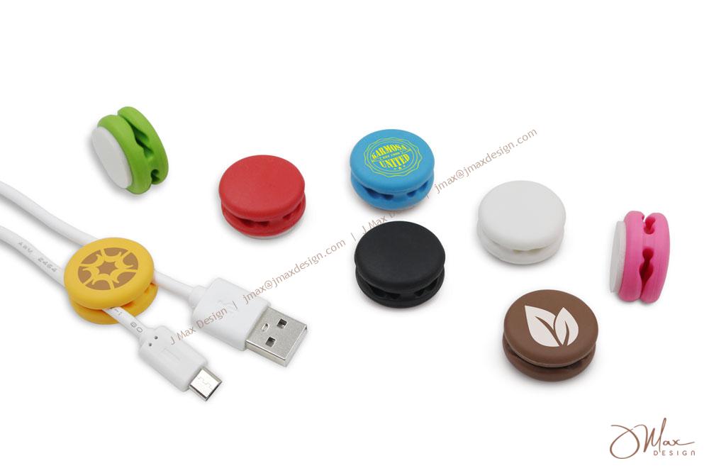Cord holders comes with a 8 colors