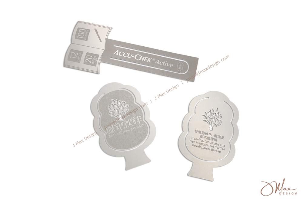 Metal bookmarks with custom design